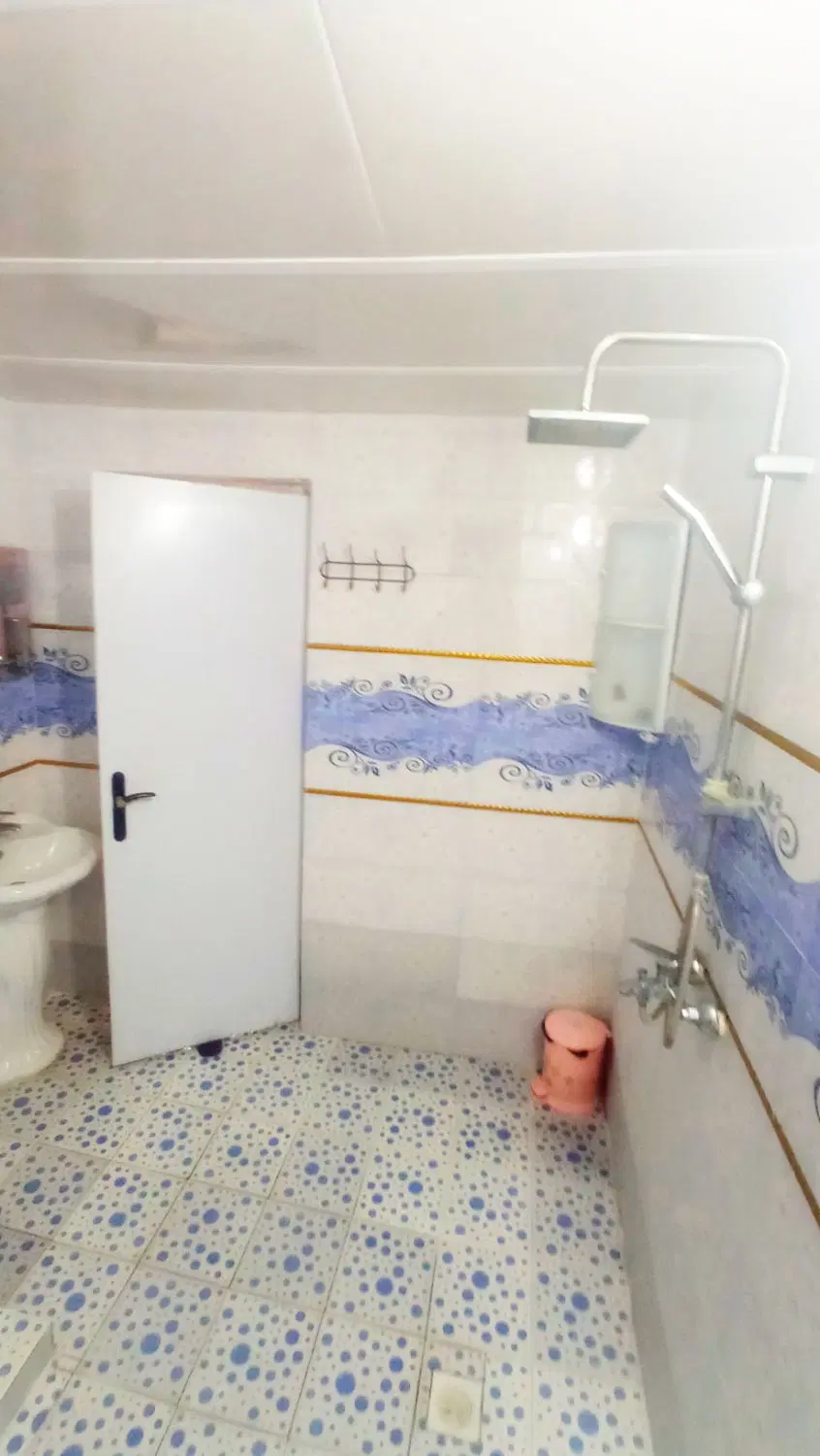خانه تک خوابه پارکینگ دار مرکزشهر