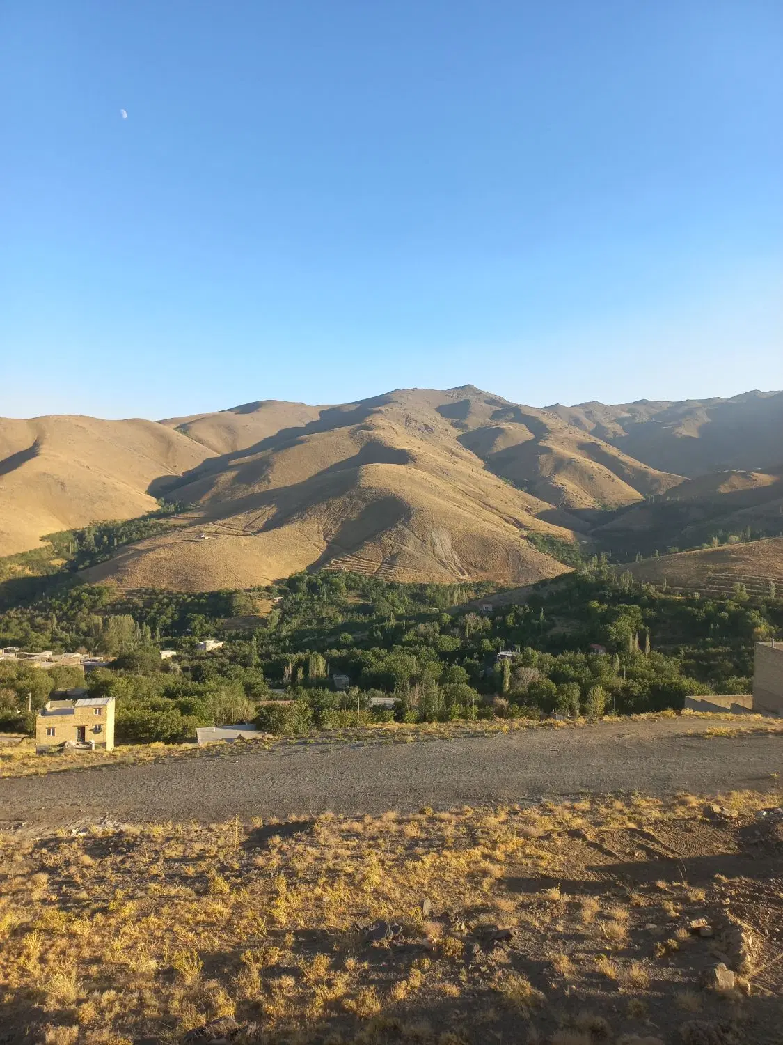 فروش زمین مسکونی روستای خاکو