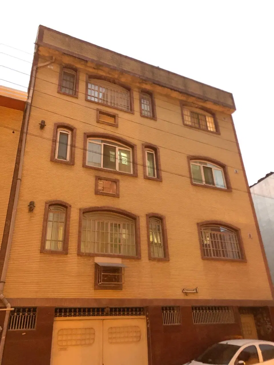 فروش آپارتمان ۱۳۳ متر ۳ خواب واردی