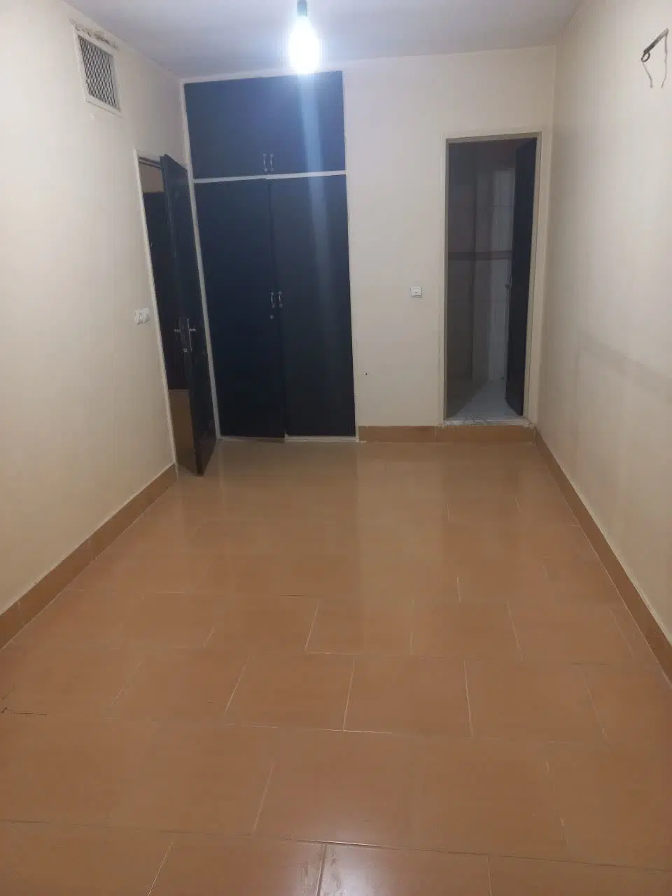 ۶۷ متر ۲خواب محمدشهر خ اندیشه ۱
