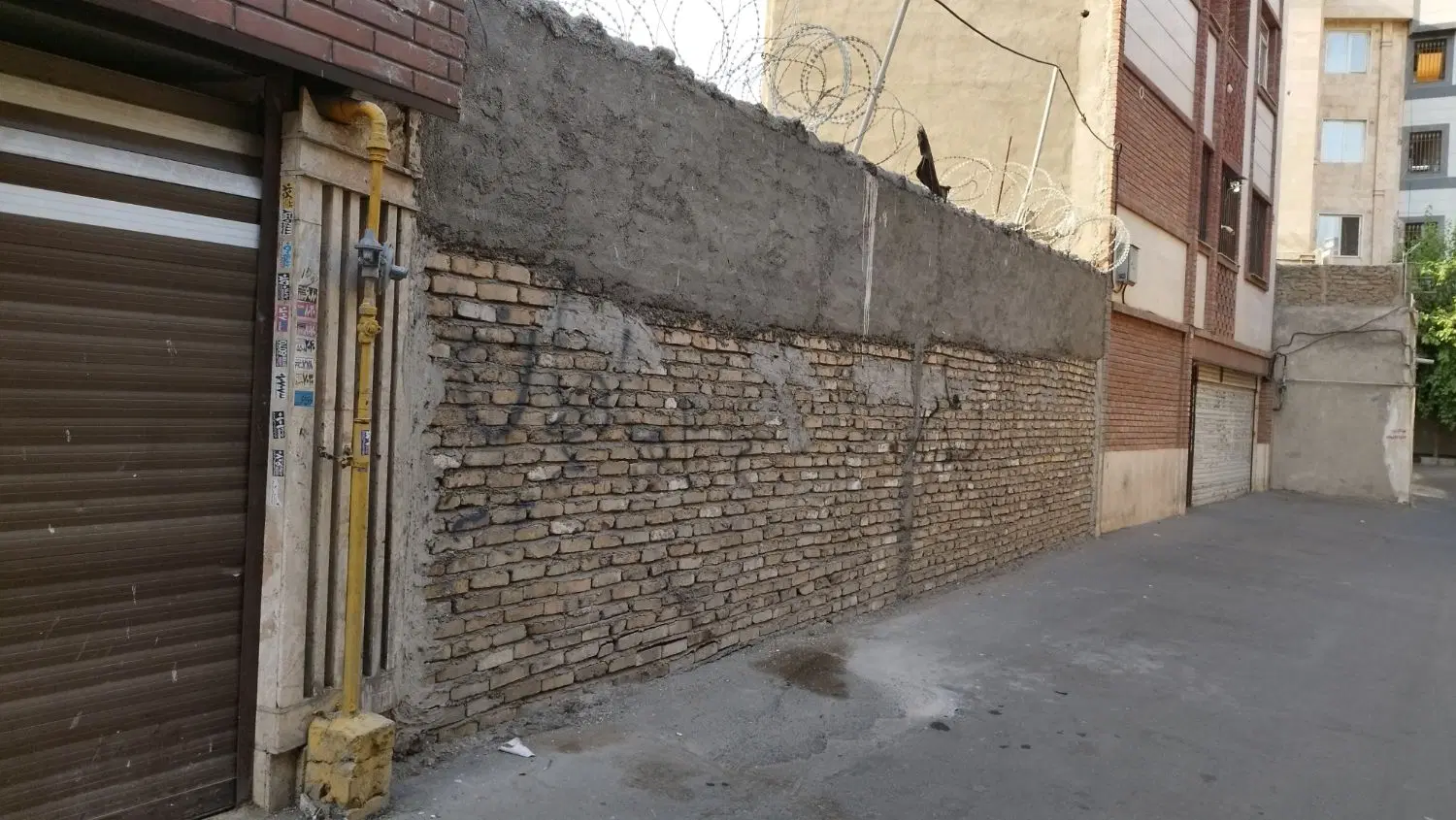 ملک کلنگی بافت فرسوده نزدیک بازار