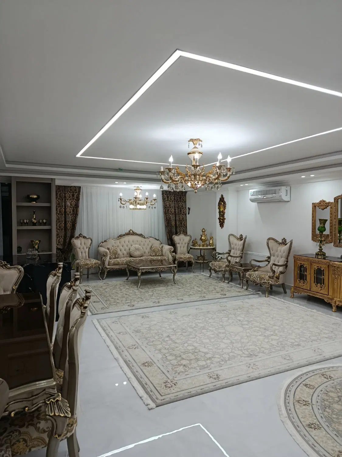 واحد فوق العاده لوکس واقع در پل قویون،میدان تیر