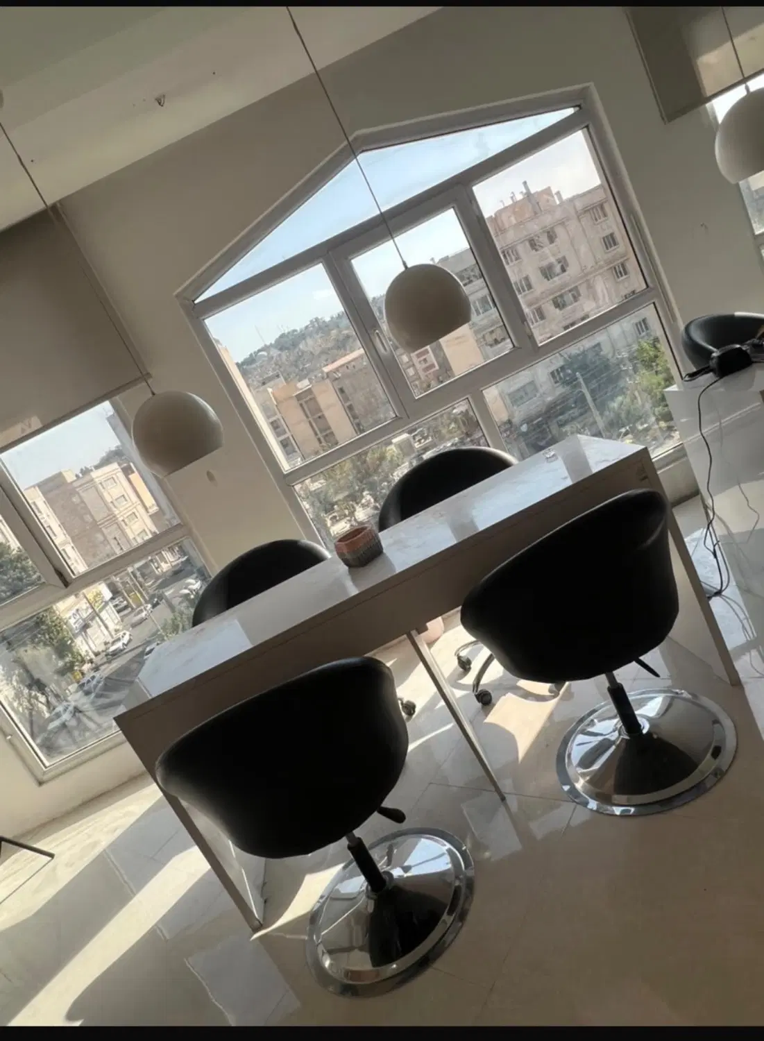 اجاره میز ناخن در عظیمیه