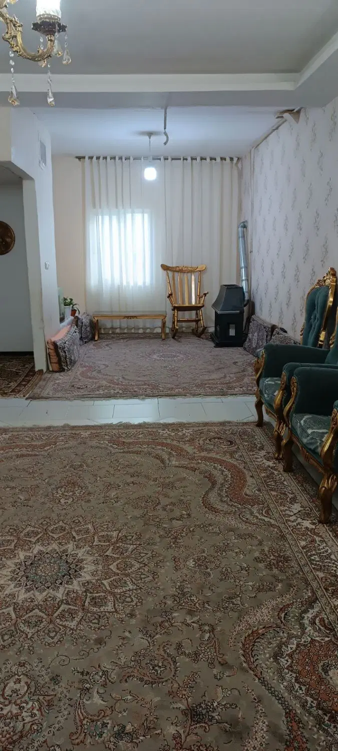 آپارتمان ۲۰۰متری شهرک مهرگان