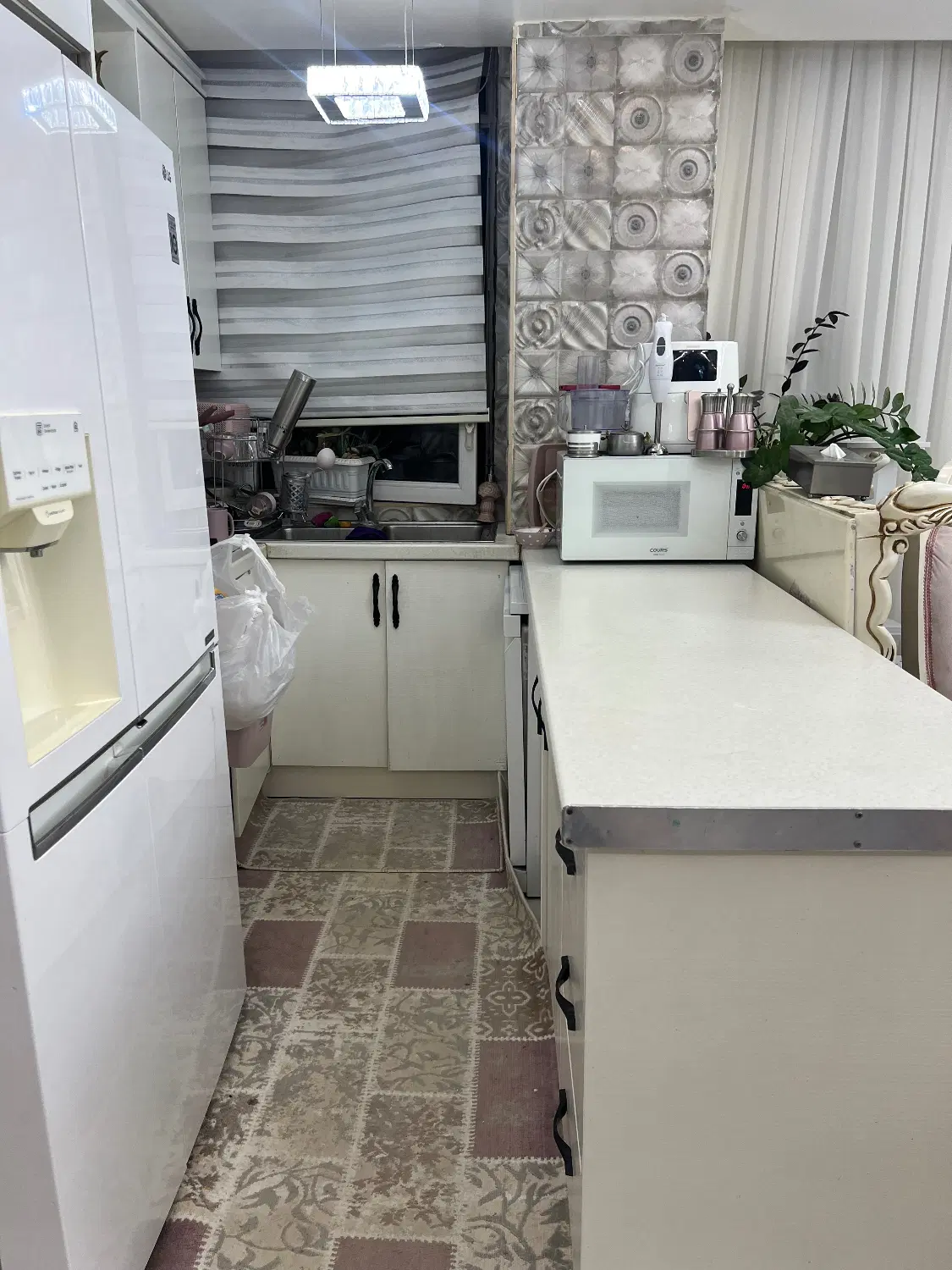 واحد ۶۶ متری مربع خوش نقشه سرتاسر پنجره