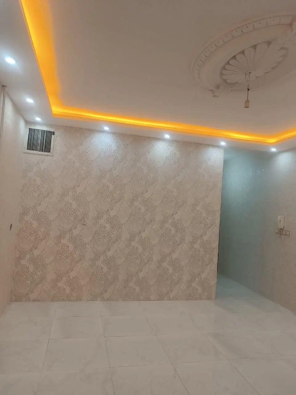 65متر_یک خواب_طبقه دوم