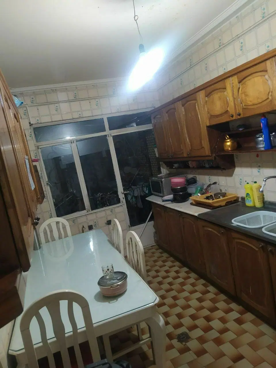 خوابگاه دخترانه