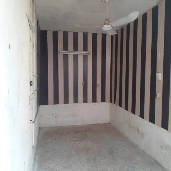 سالن کارگاهی یا انبار 330 متری با برق 3فاز و گاز