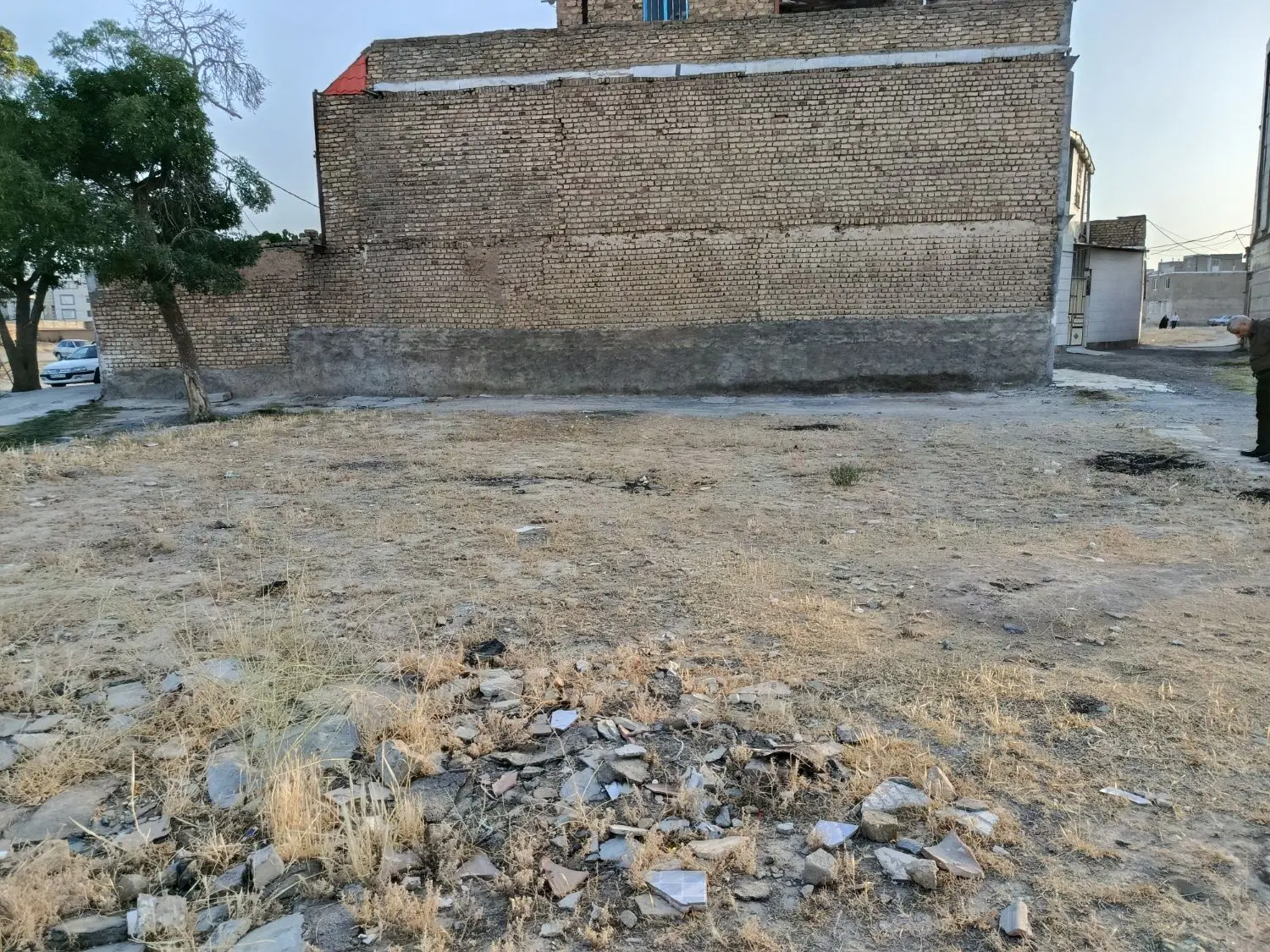 ۱۰۵ متر زمین زراعی