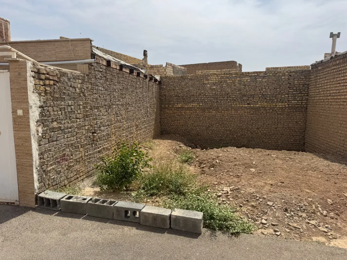 زمین مسکونی داخل بافت