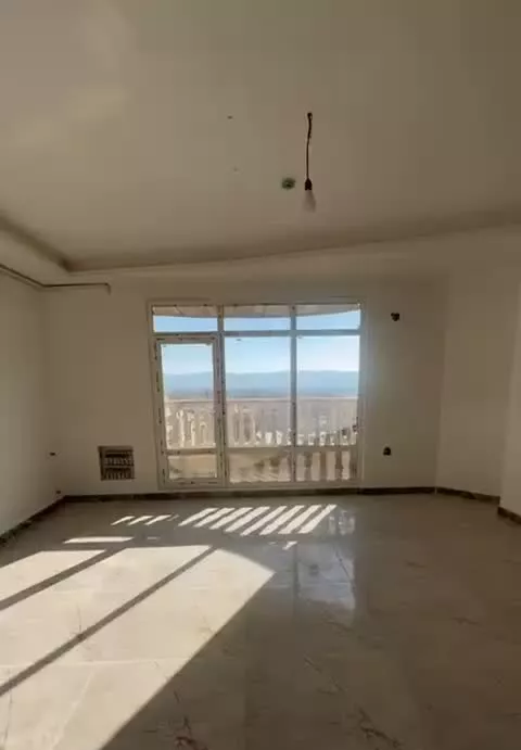 واحد دوبلکس خلبان