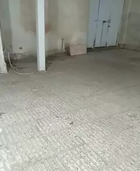 ۱۴۰ متر پارکینگ بزرگ.تک خواب،آشپزخونه کف سرامیککا