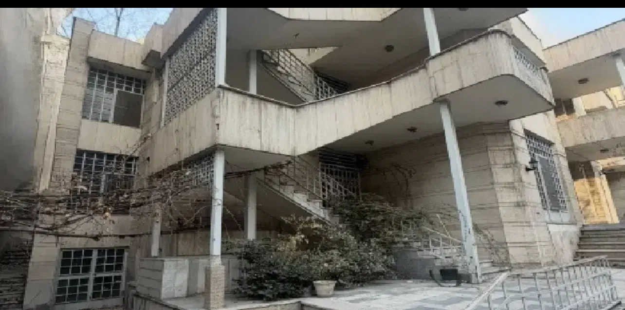 کلنگی خارج از فایلینگ (مناسب سازنده)