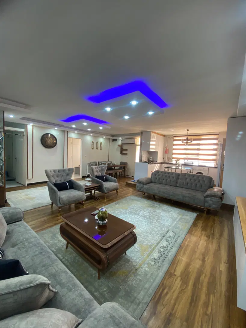 شیک ترین واحد این رنج قیمتی عروس دامادی