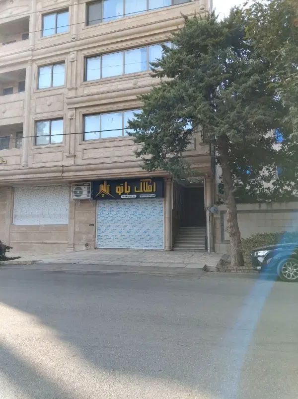 فروش فوری آپارتمان شیک و تمیز تاپ لوکیشن شیراز
