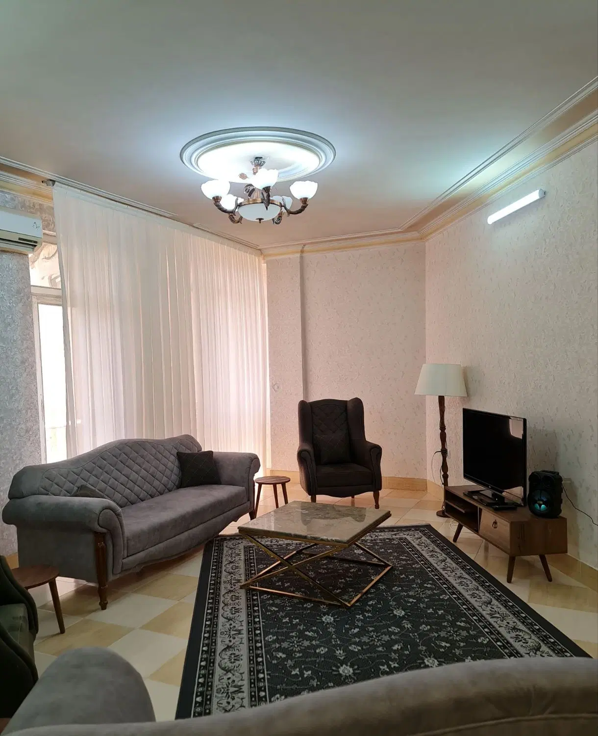 سوییت اجاره ای عدل خمینی