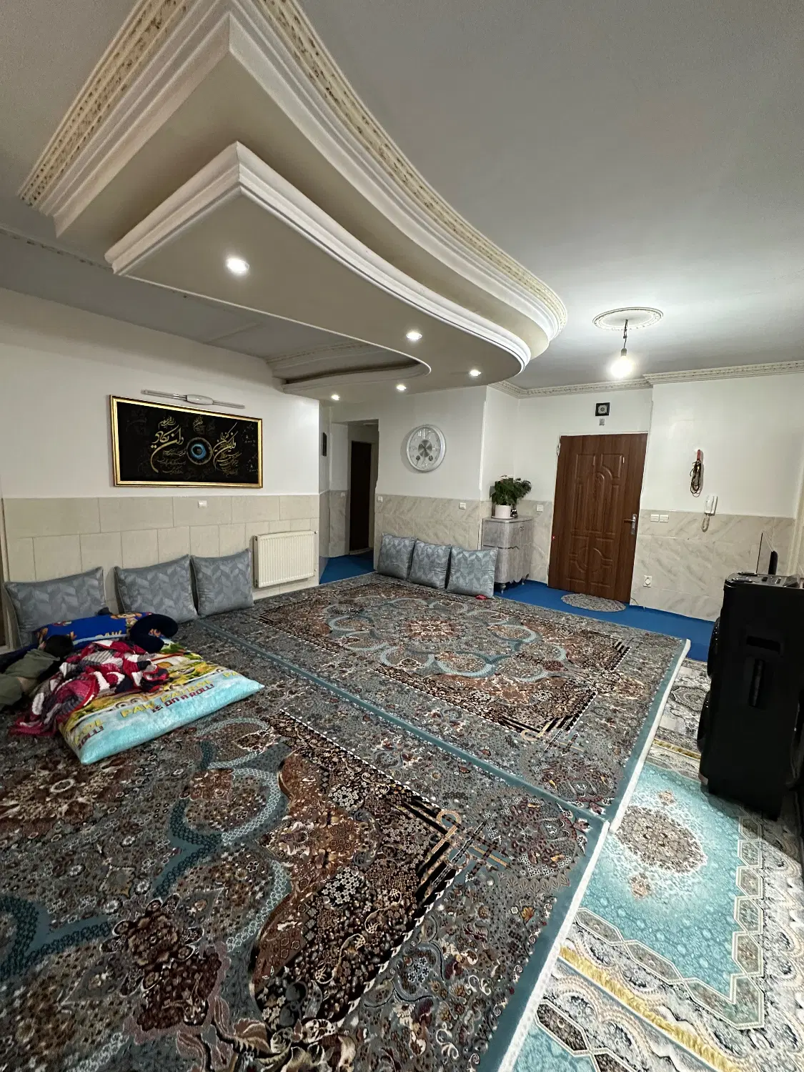 ۷۸متر ،۲خواب بزرگ ،مولوی نزدیک بازار ،فول امکانات