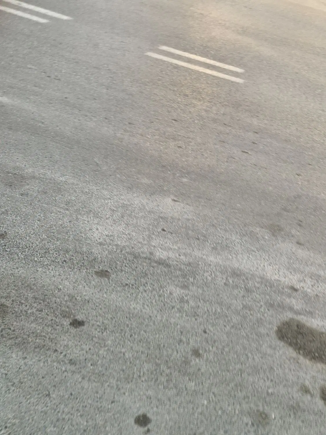 زمین باغی ۹۳۰متری داخل مجتمع