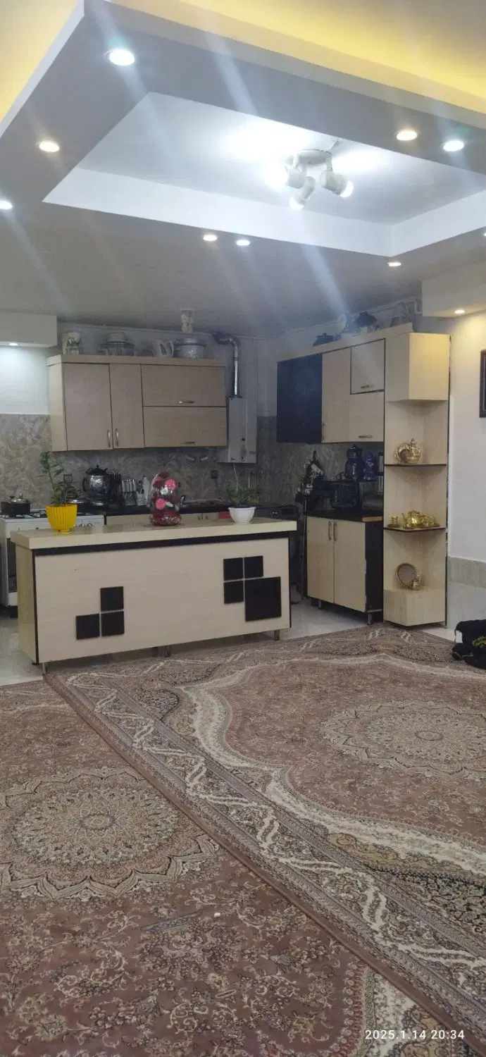 خانه درباهنرشمالی ۱۵..رهن و اجاره حاشیه اصلی