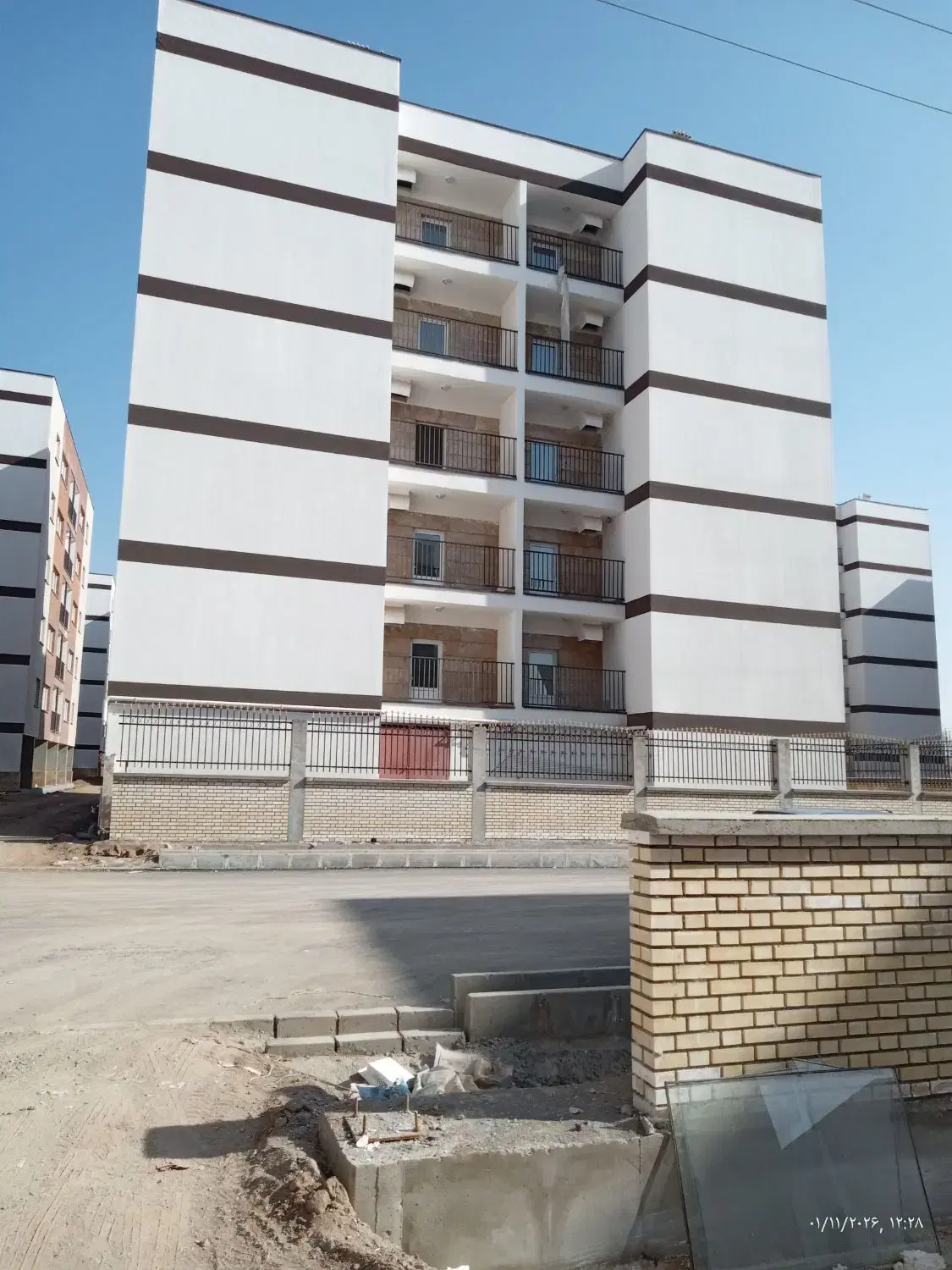 ایراالبرز ۹۲ متری با پارکینگ مسقف