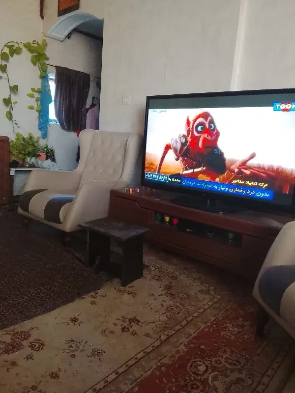 هم‌خانه‌بدون‌اجاره