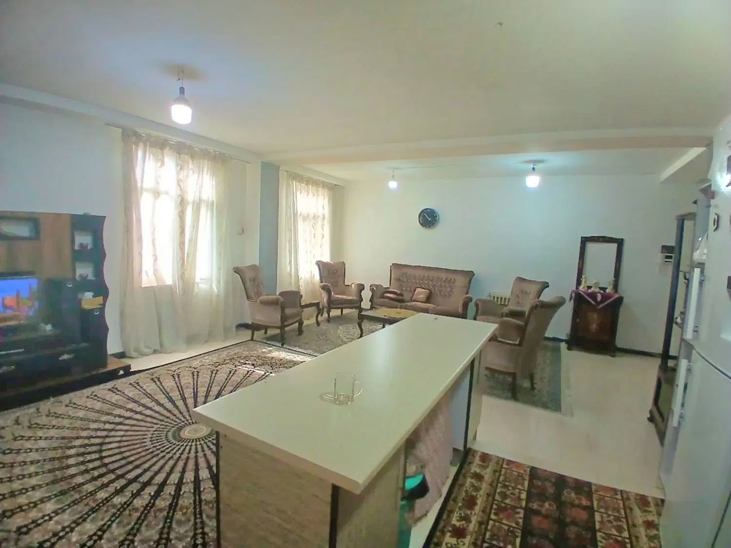 فروش آپارتمان۸۷متری غرق نور دونبش درکوی اساتید