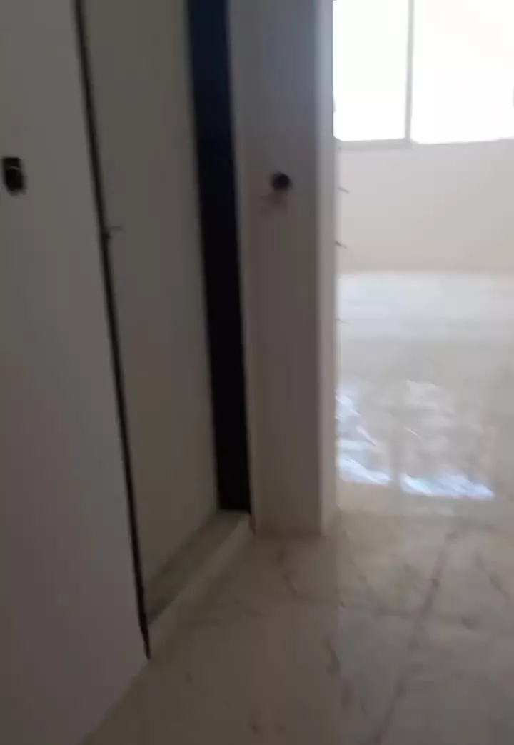 دوخواب ایراالبرز پارکینگ محوطه