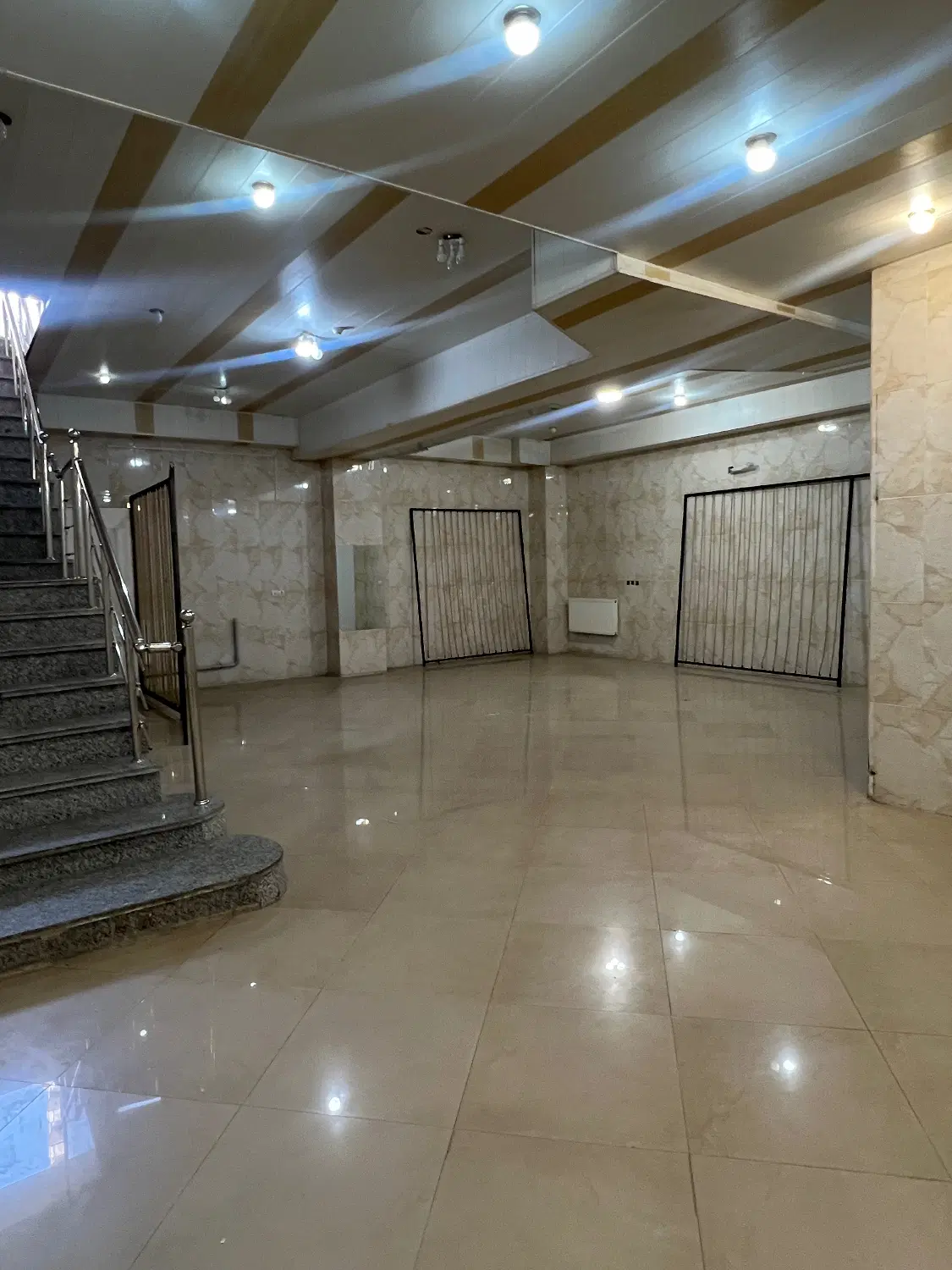 اجاره تجاری ۱۷۰ متر