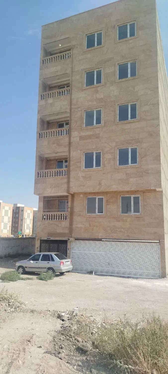 فروش واحد طبقه یک