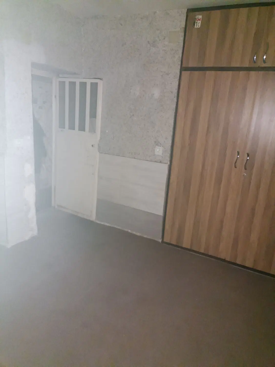 خانه اجاره‌ای واقع در سردزک