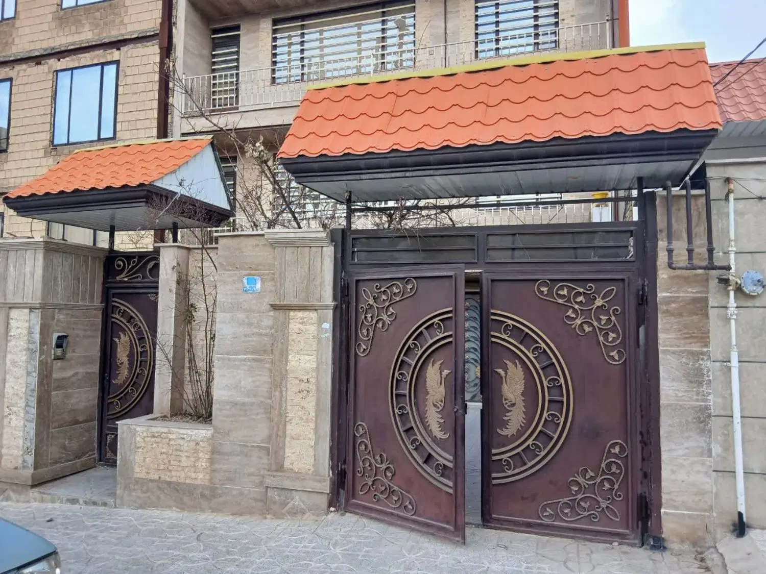 خانه اجاره ویلایی راه مشترک داخل حیاط