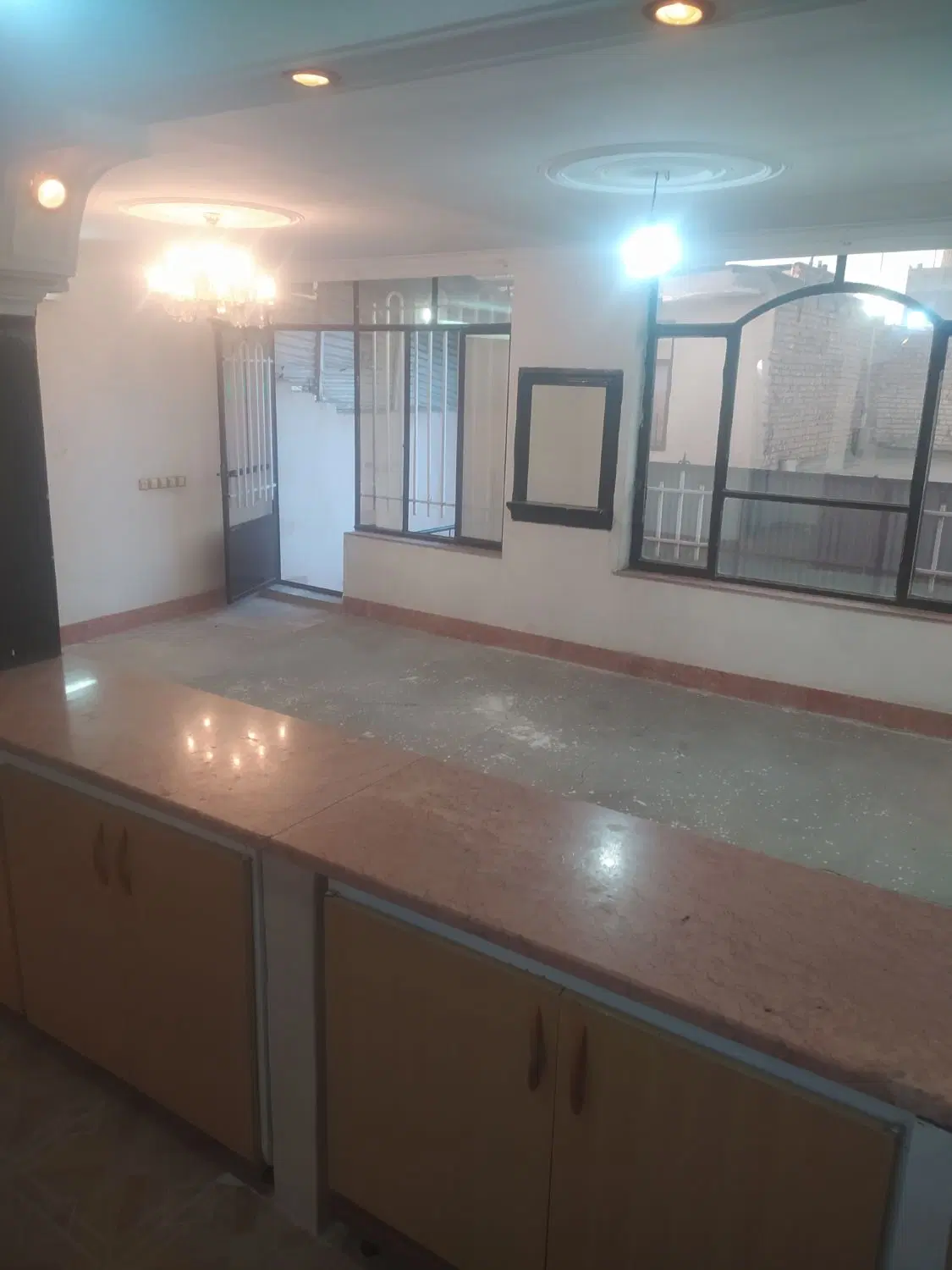 دو طبقه ۶۰ متری  ویلایی داخل کوچه ۱_۵متری