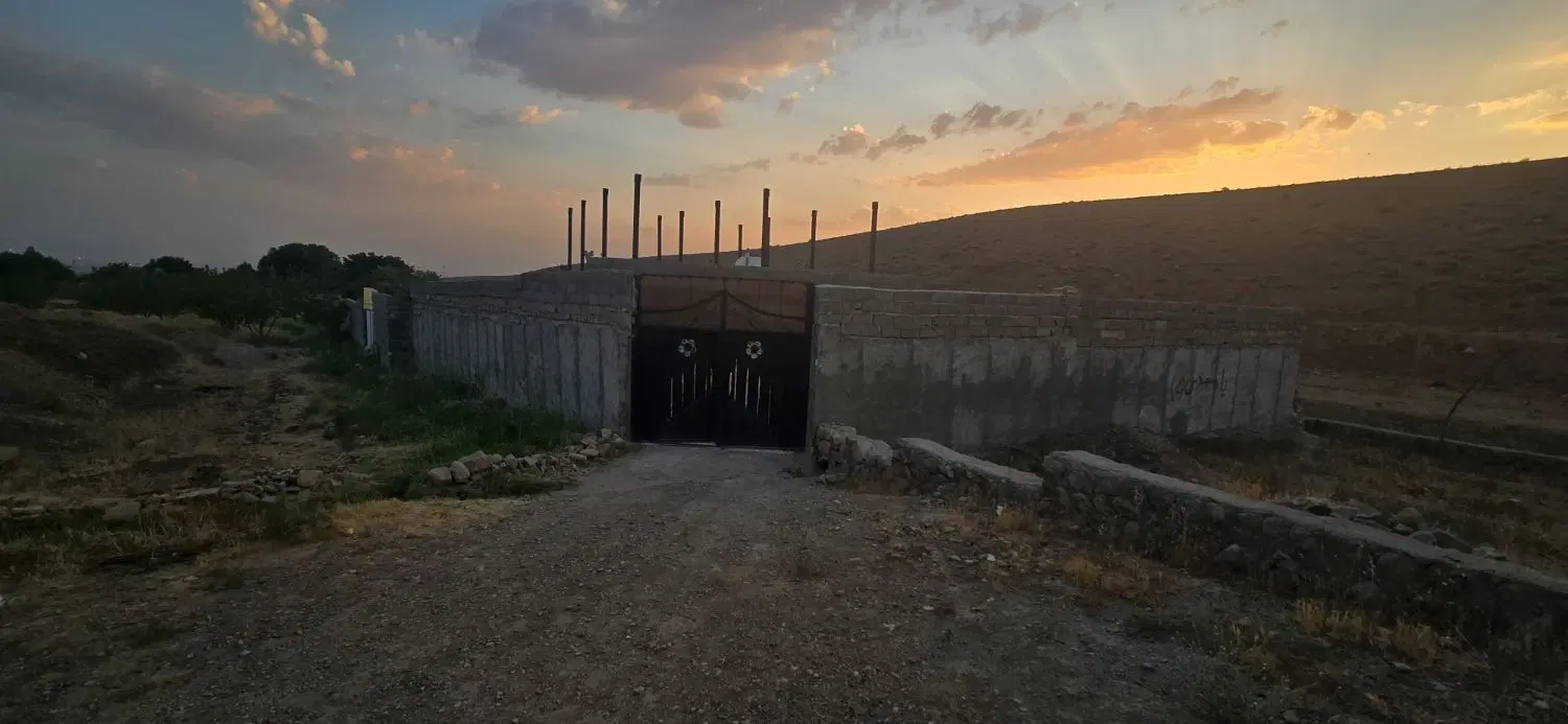 فروش باغ به مساحت ۲۴۰۰ مترمربع