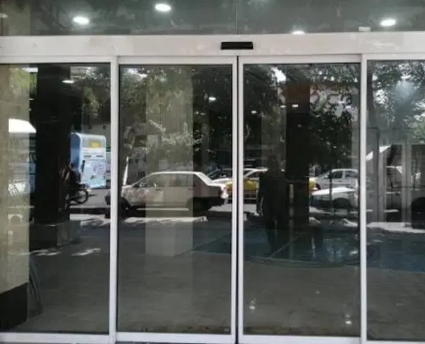 مغازه تجاری حاشیه بلوار بهشتی