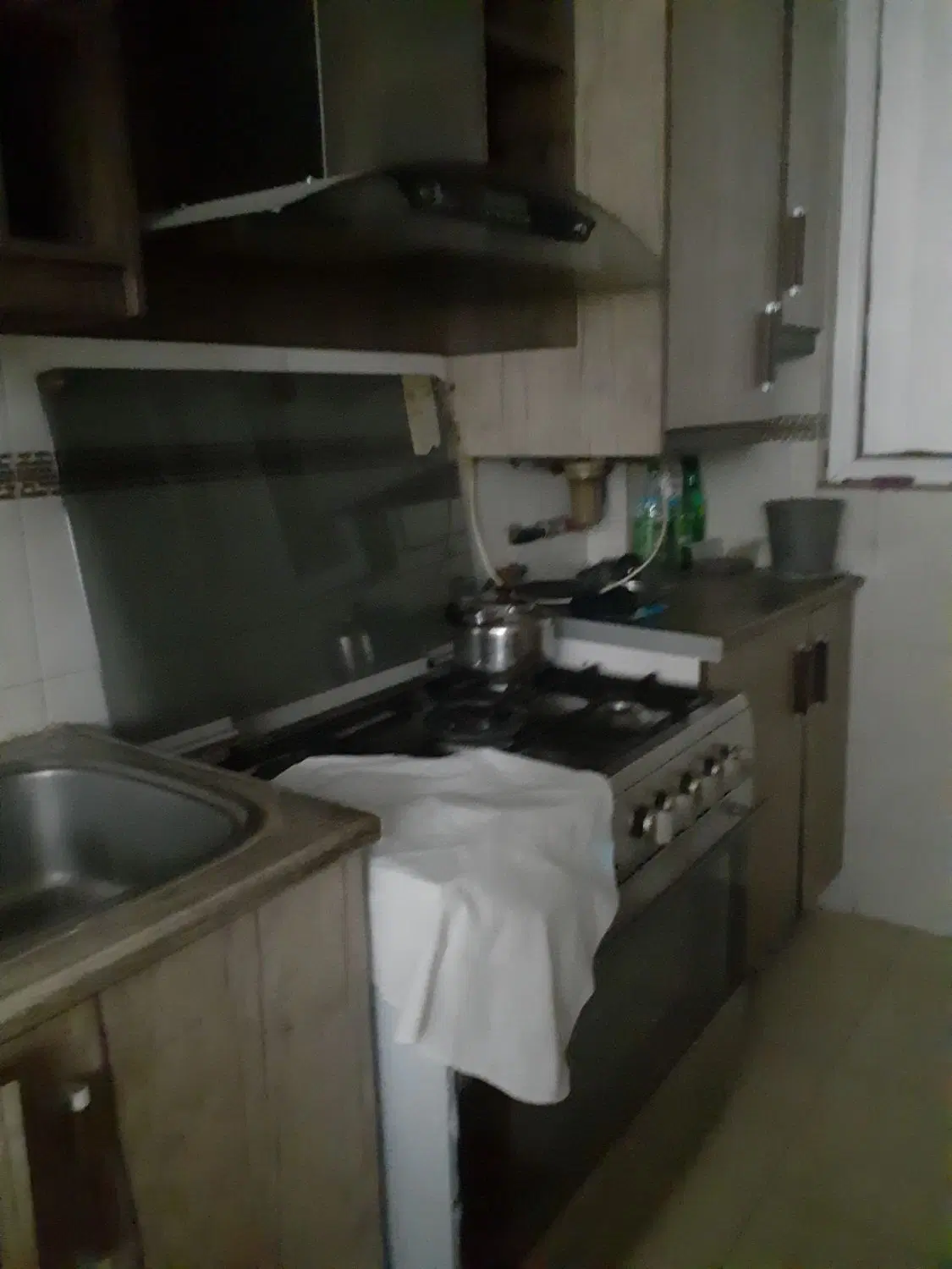 خانه ۵۵متری تمیز مرتب باشه ط ۲  با انباری