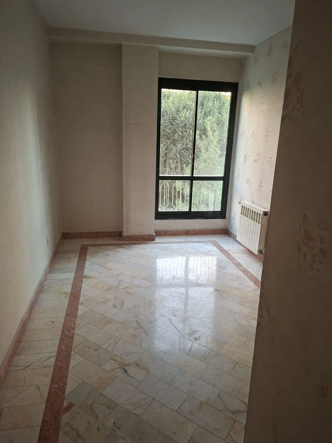 جمالزاده شمالی نرسیده به فاطمی