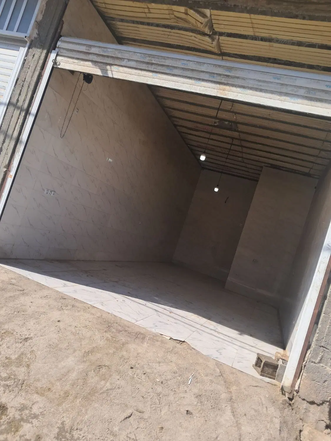 مغازه ۴۰ متری در شهرک گردخون