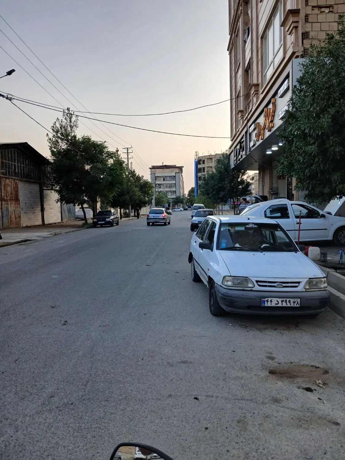زمین ۱۸۰ متری سند تک برگ ۱۶ متری مومیوند ...سران