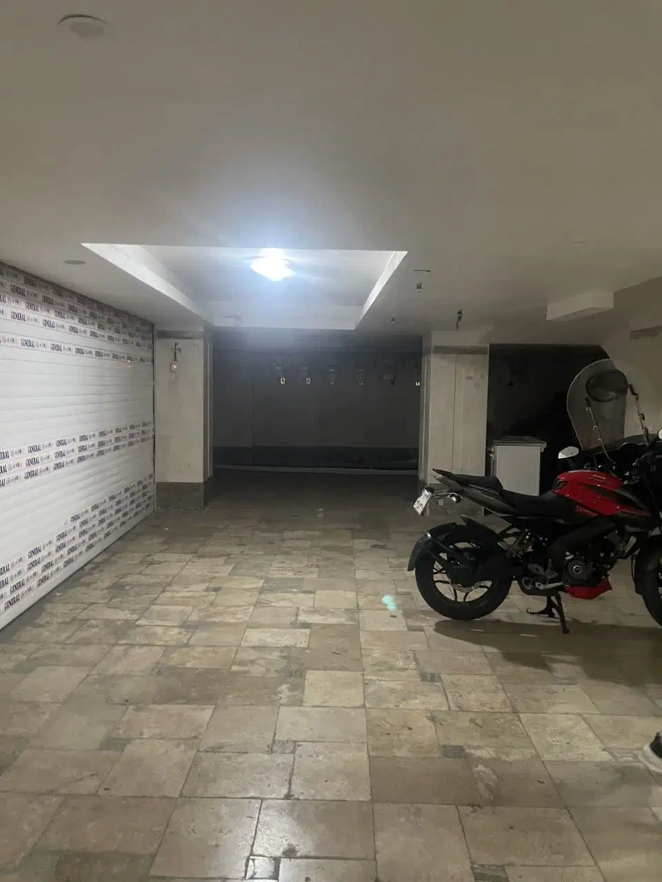 آپارتمان ۵۴ متری نوساز (نازی آباد خ رجایی)
