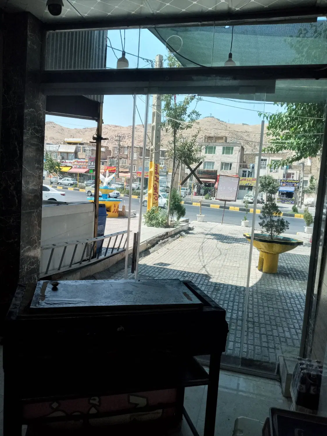 مغازه ده متری بسیار تمیز