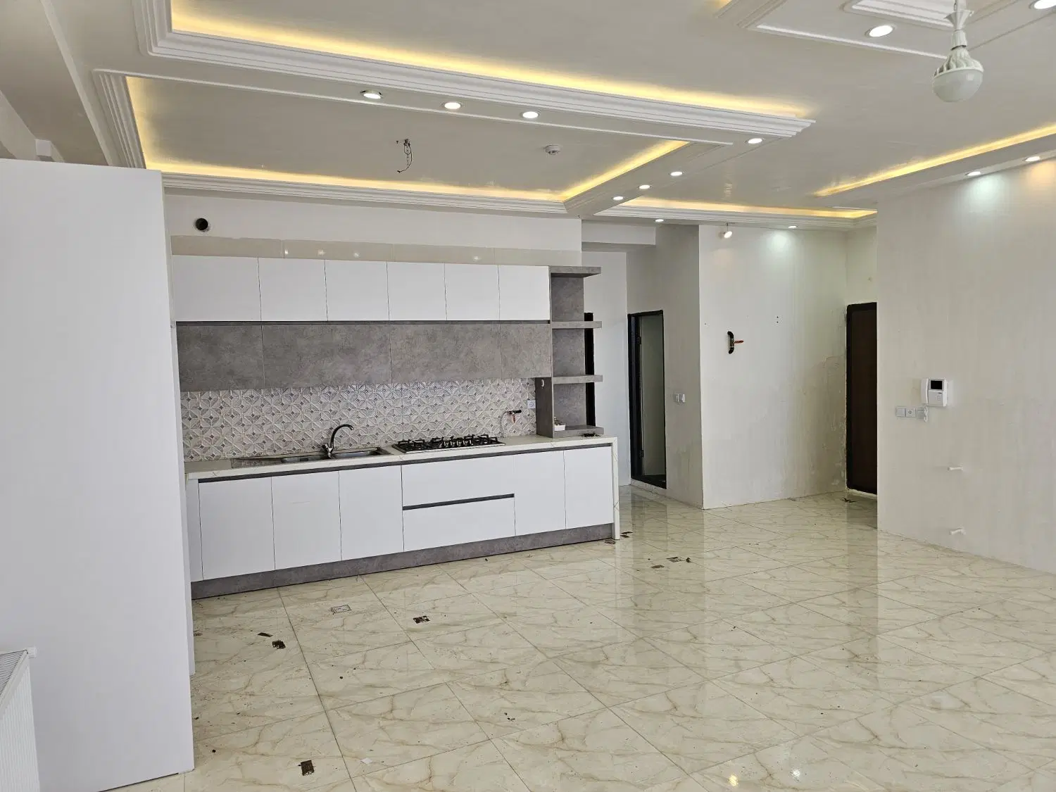 فروش اپارتمان 102 متر خوش قیمت خ مهدیه خ قامت بیات