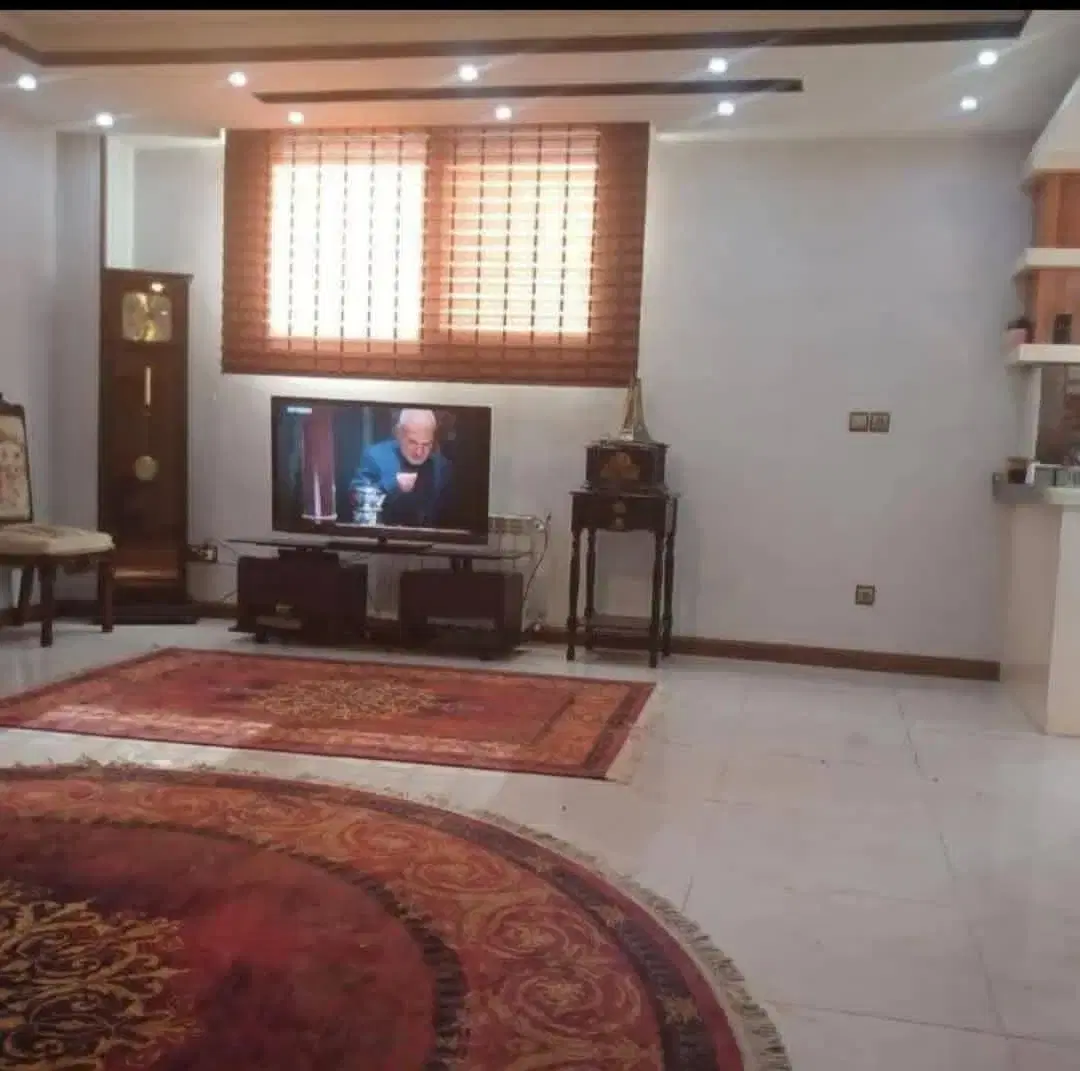 اجاره روزانه واحداپارتمان جنب سیتی سنتر