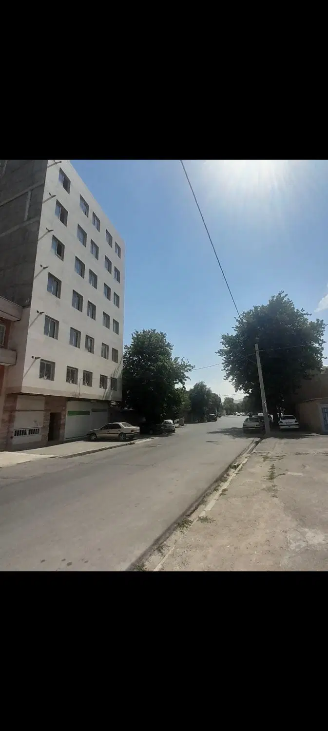 آپارتمان تکواحد سند6دانگ بر خیابان صائب تبریزی