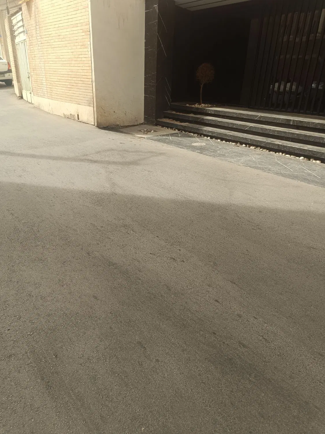 135 متر ویلایی هشت بهشت گلزار