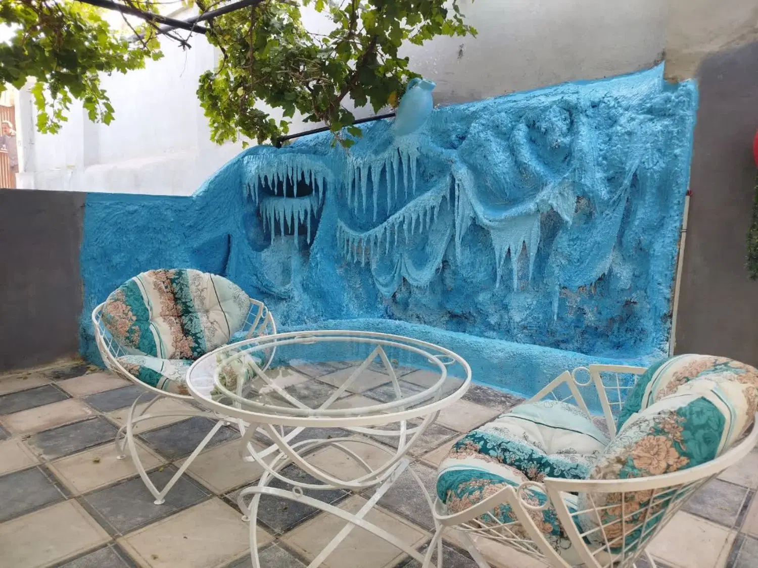باغ ونمای عمارت ترنه