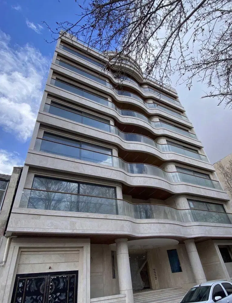 150متر اپارتمان نوساز 3 نبش نبش صارمی 6
