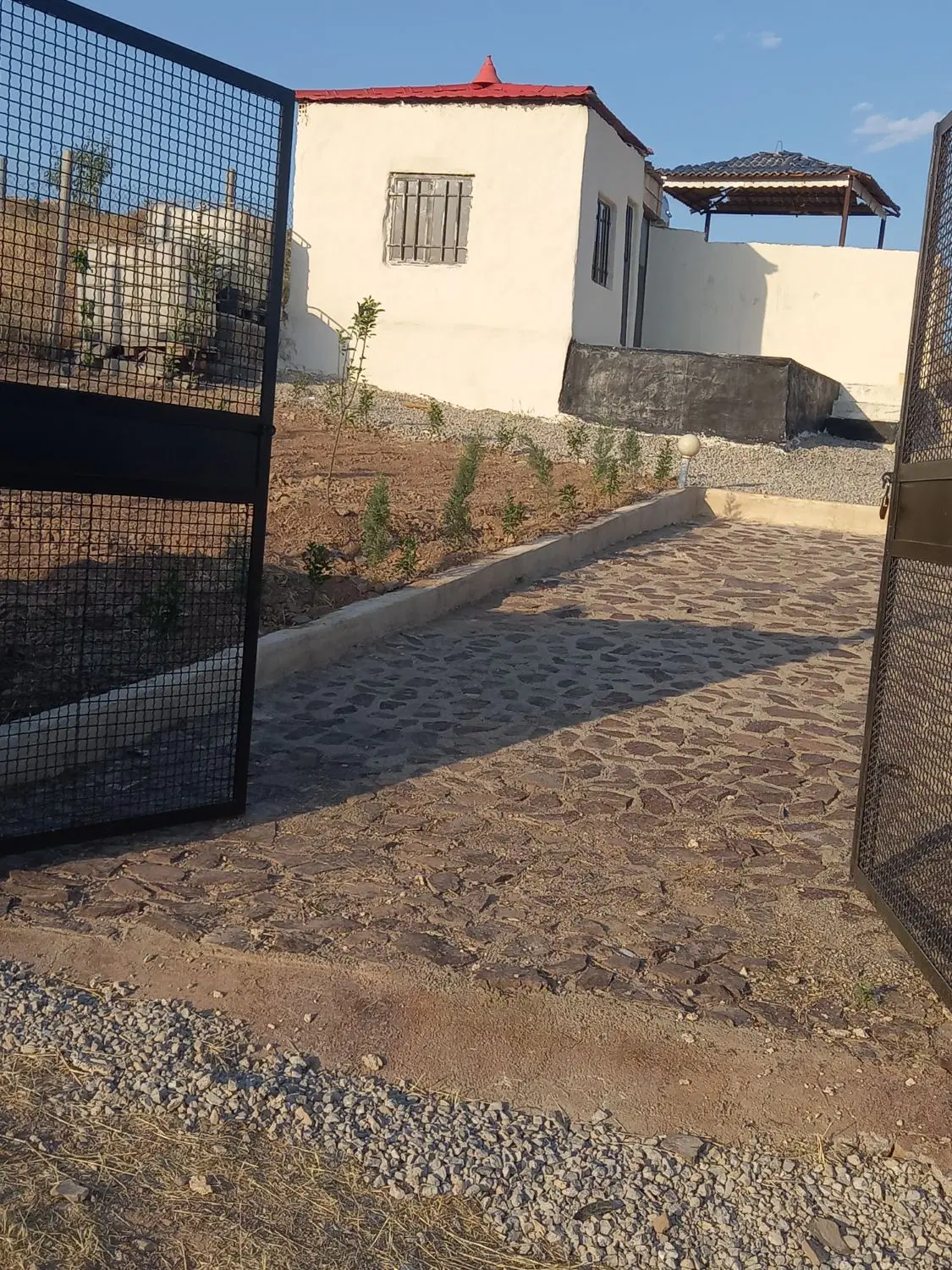 باغ ۴۰۰متری رشتقون