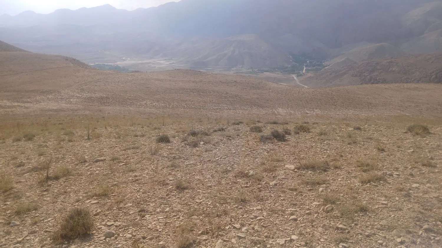 فروش دیمزار منطقه فیروزکوه روستای بادرود سند دارد