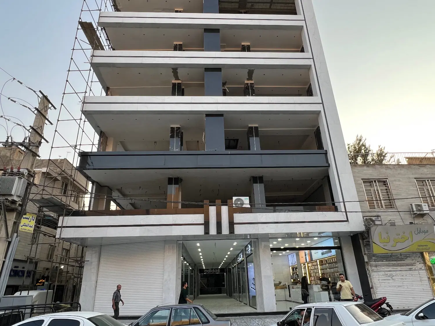 زرافشان واحد اداری کلینیک مطب ...