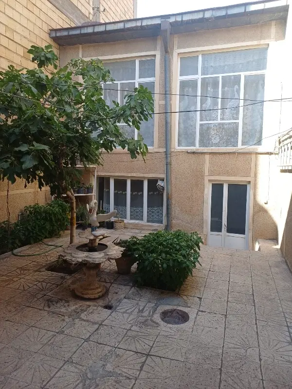 ۷۵ متری در حجتی